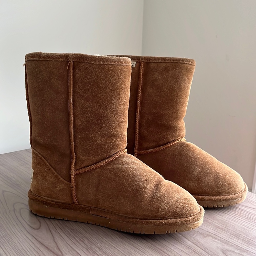 BearPaw Women’s Emma Short Snow Boot